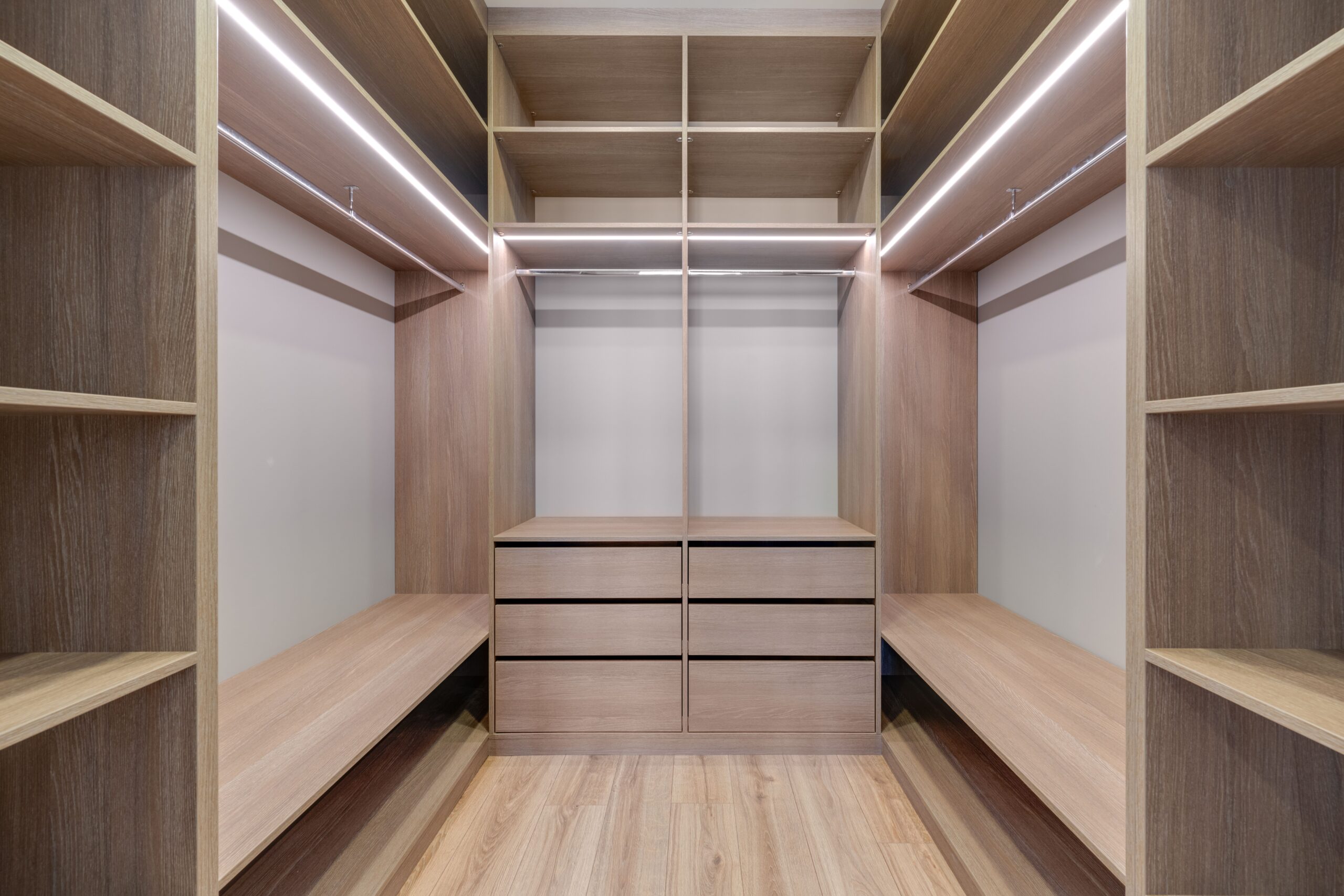 Aménagement intérieur moderne pour particuliers par Prestazio au Maroc