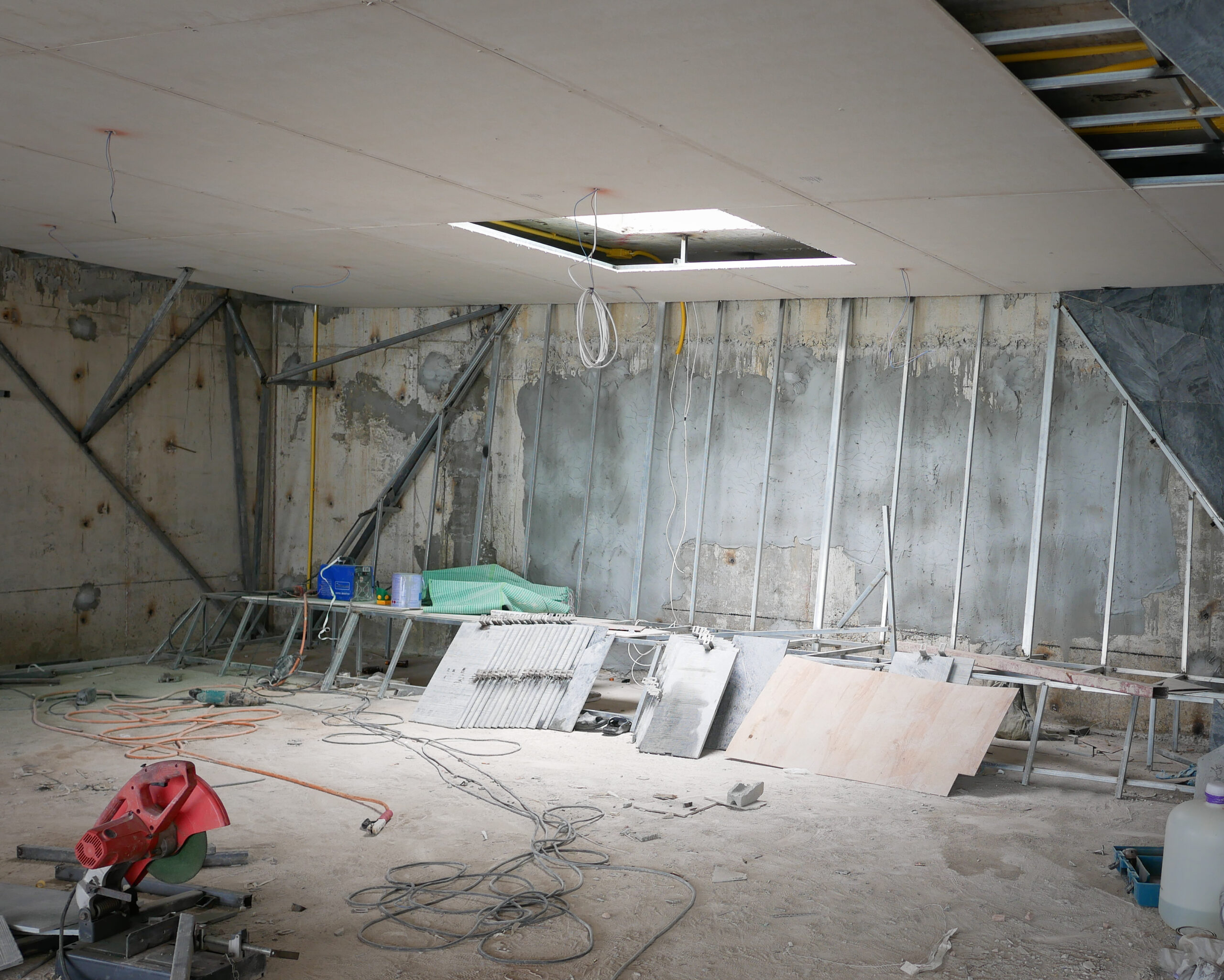 Pièce en cours de rénovation par Prestazio
